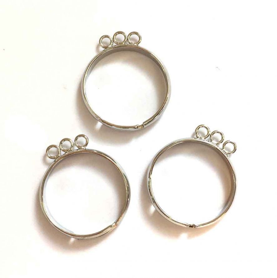 3 Finger Rings with three Loops