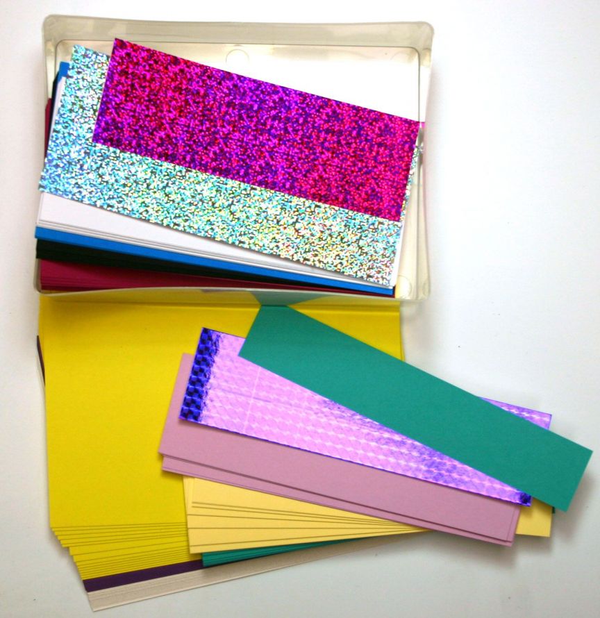 Boîte de rangement avec papier cartonné 1/2 kg - couleurs différentes carton lux