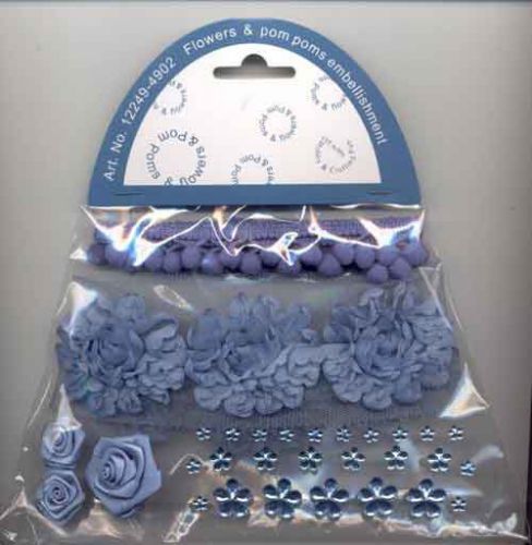 Pom Poms & Flowers Embellishment Set -Bleu