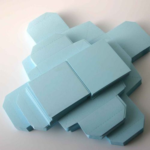 50 Deco Boxes - Quadratische Dose - Baby Blau